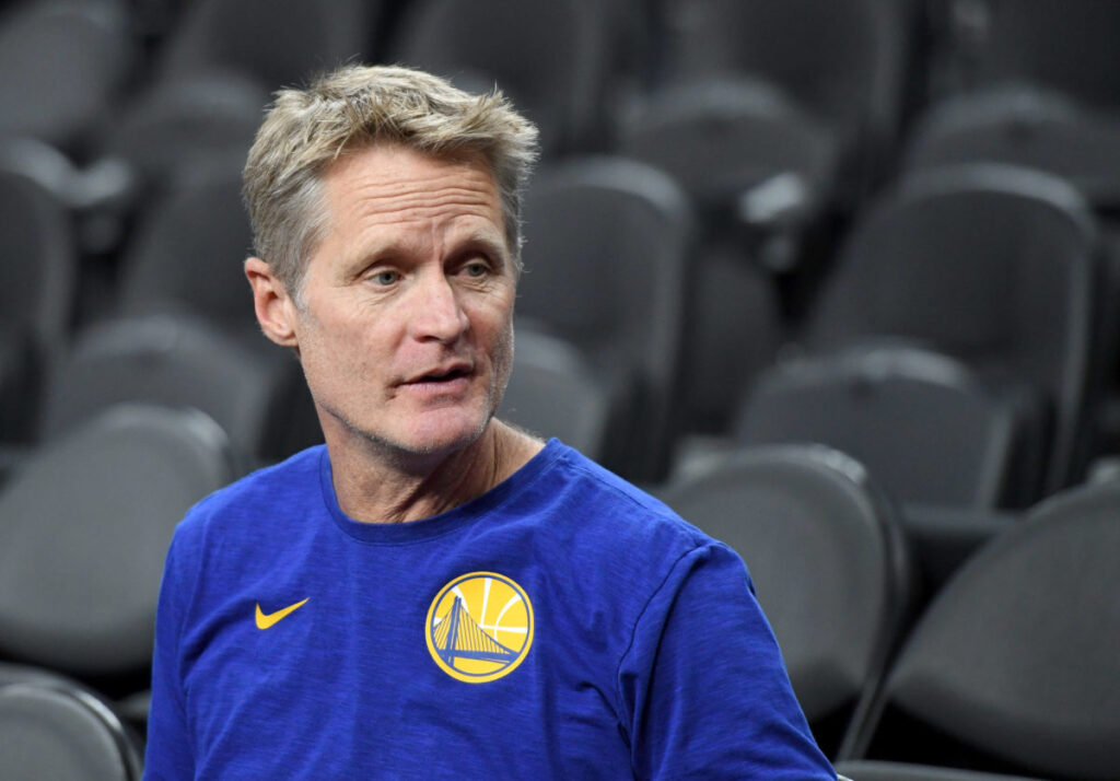 The Warriors Looking to Change Things Around: Steve Kerr Meaning to Implement a 12-Man Rotation